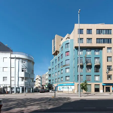 Lovelystay - Lovely Studio W/ Balcony